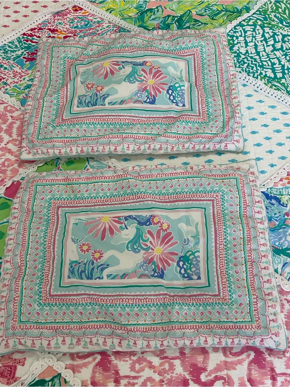 Lilly Pulitzer for Pottery Barn 2 pillowcases, Unicorns In Bloom